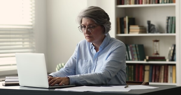 Starting a Caregiving Blog with Zero Tech Skills - Easing the Stress of Family Caregiving